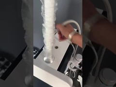 Pele do salão de beleza que aperta a micro máquina do RF da agulha, máquina fracionária da radiofrequência