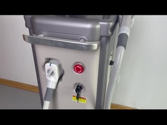 Máquina de remoção de cabelo a laser de diodo de 3 ondas de 600W Cinza 2 anos de garantia