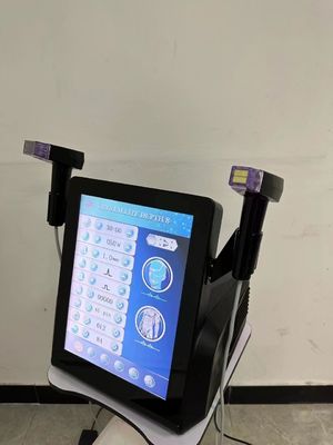 Micro Agulha Fracionária RF Máquina de Microneedling dourada para rejuvenescimento e aperto da pele